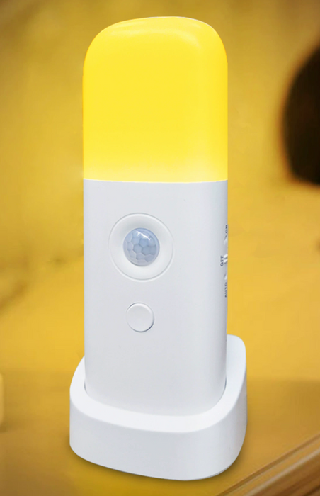 Luce Notturna a LED con Sensore di Movimento Ricaricabile USB - Dimmerabile, Portatile, Lampada Notturna Attivata per Cameretta Bambini, Camera da Letto, Corridoio - Soluzione di Illuminazione Ideale per la Sicurezza e il Comfort dei Bambini